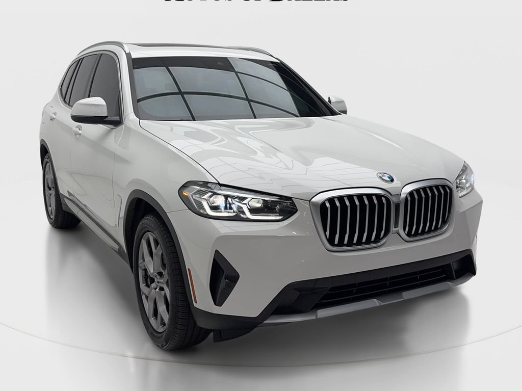 Used 2024 BMW X3 sDrive30i w/ Premium Package RWD image 2