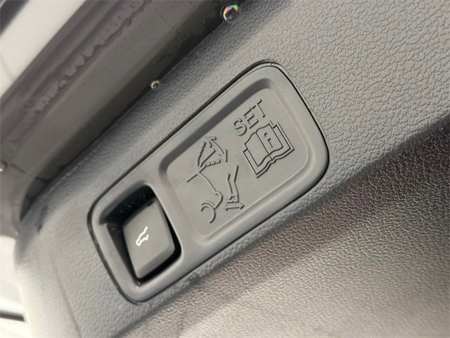 Used 2023 Lincoln Navigator Black Label image 10