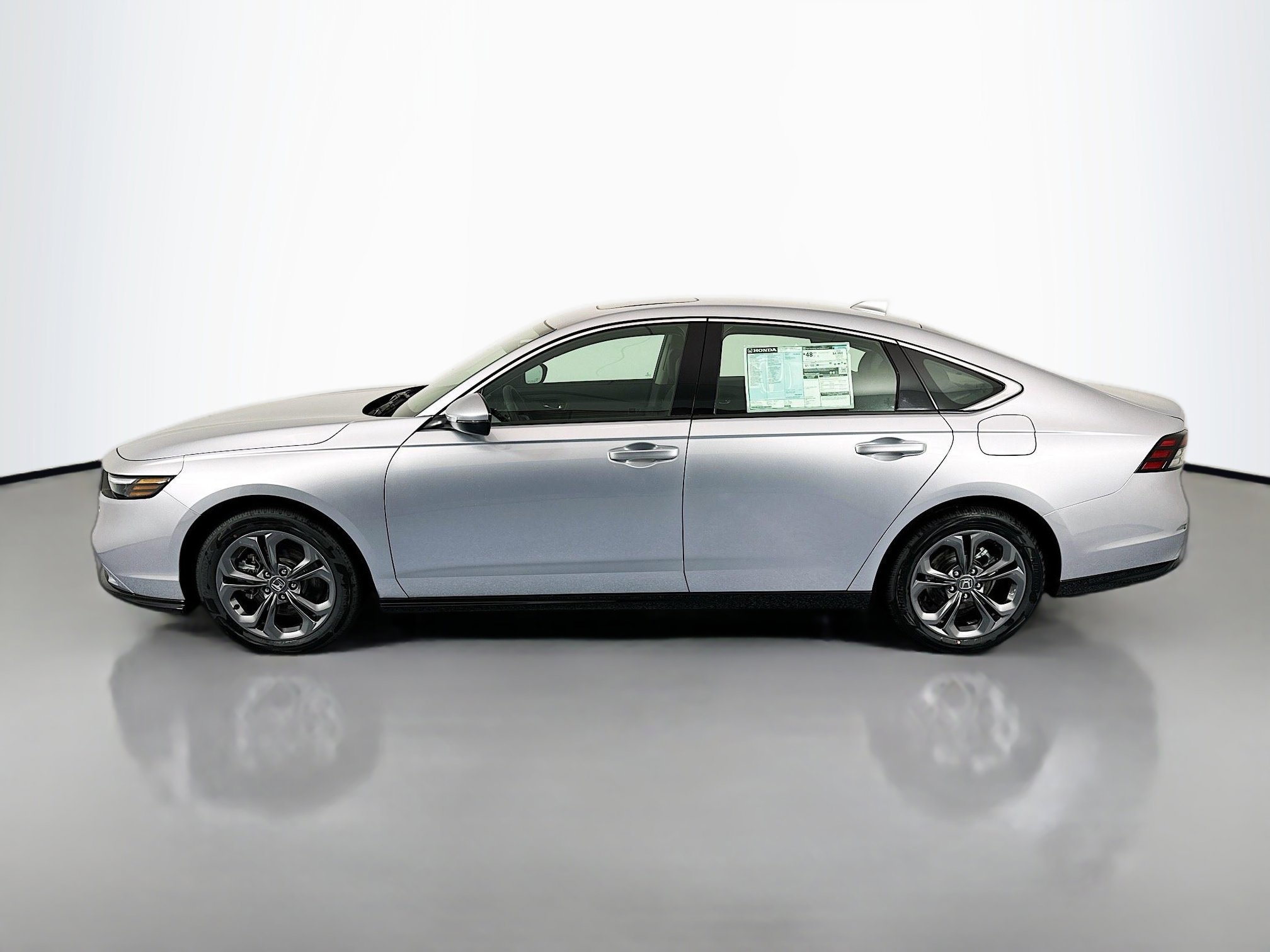 New 2025 Honda Accord EX-L image 4