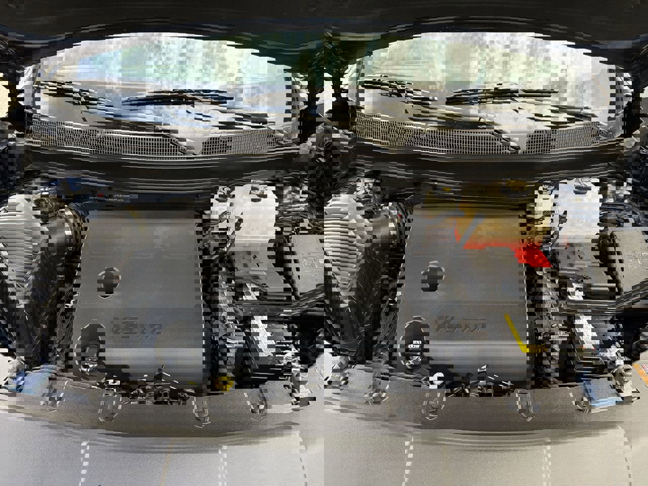 Used 2023 Chevrolet Traverse LT image 11