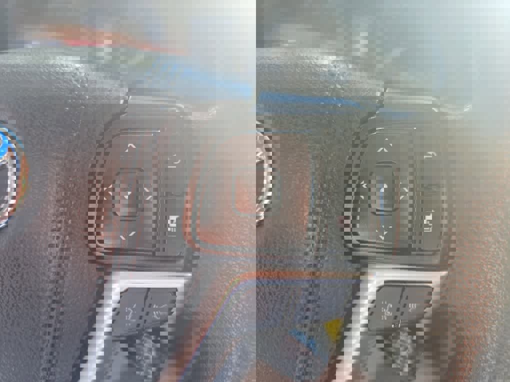 Used 2020 Toyota Sienna L image 20