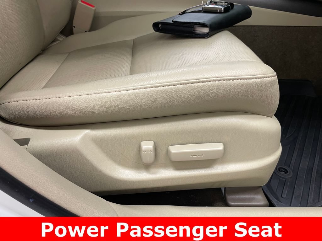 Used 2015 Acura RDX AWD image 12