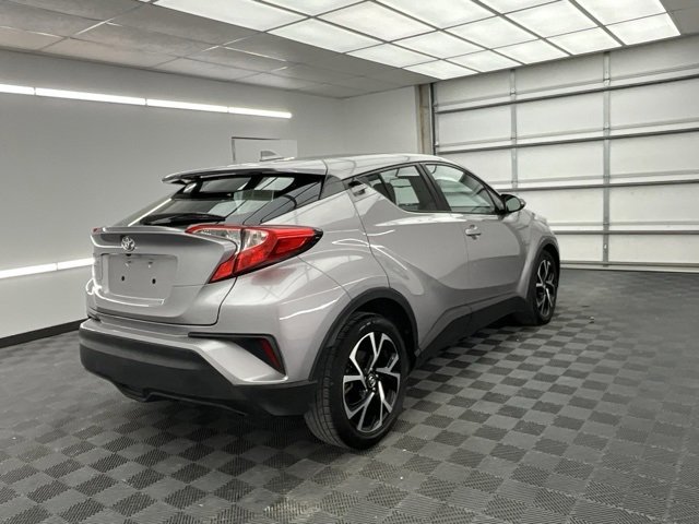 Used 2019 Toyota C-HR XLE image 23
