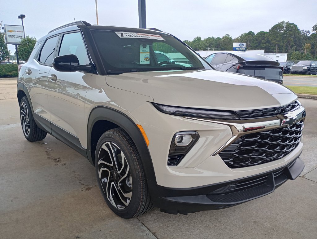 New 2026 Chevrolet TrailBlazer RS w/ Convenience Package FWD image 7