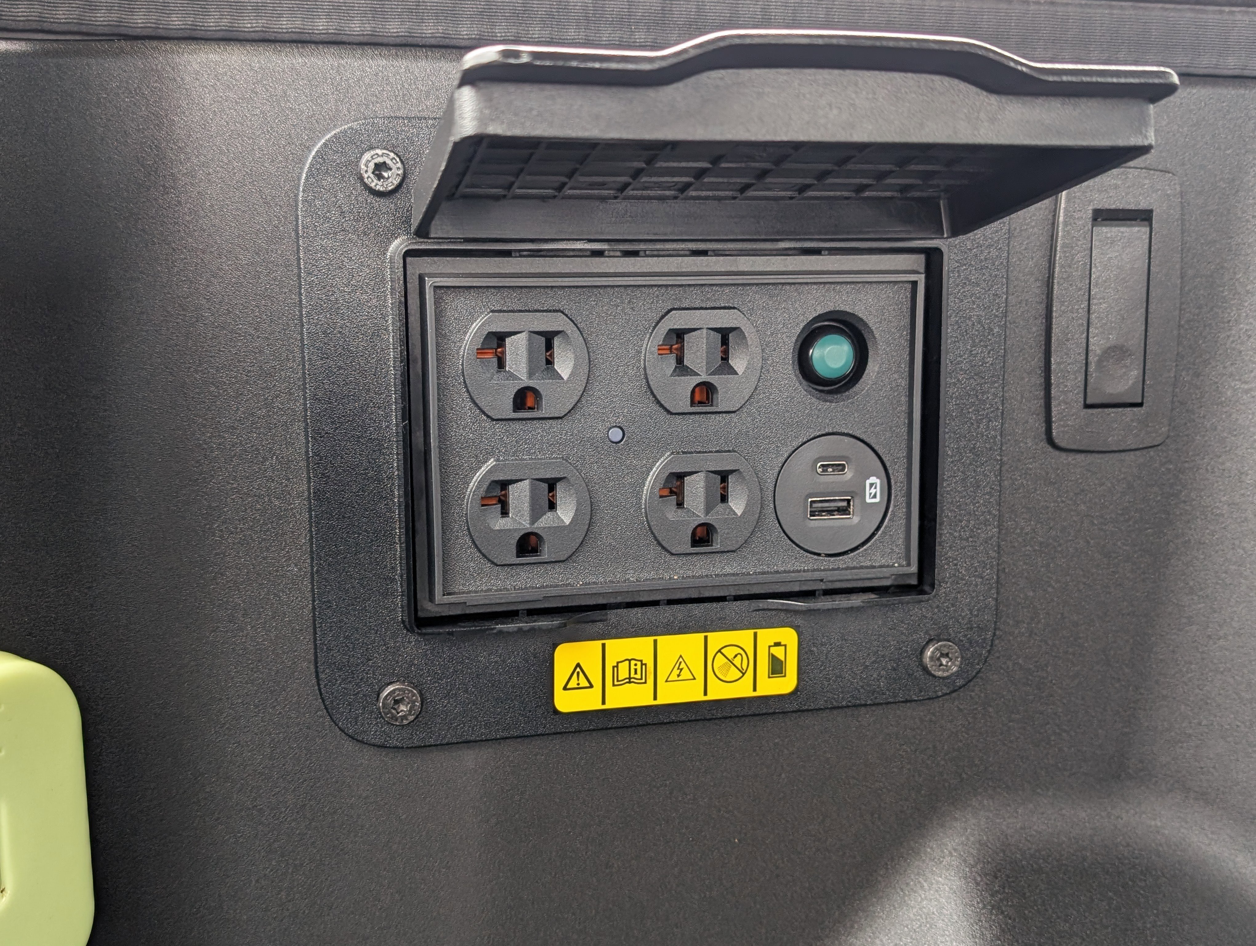 Certified 2023 Ford F150 Lightning XLT w/ Tow Technology Package image 10