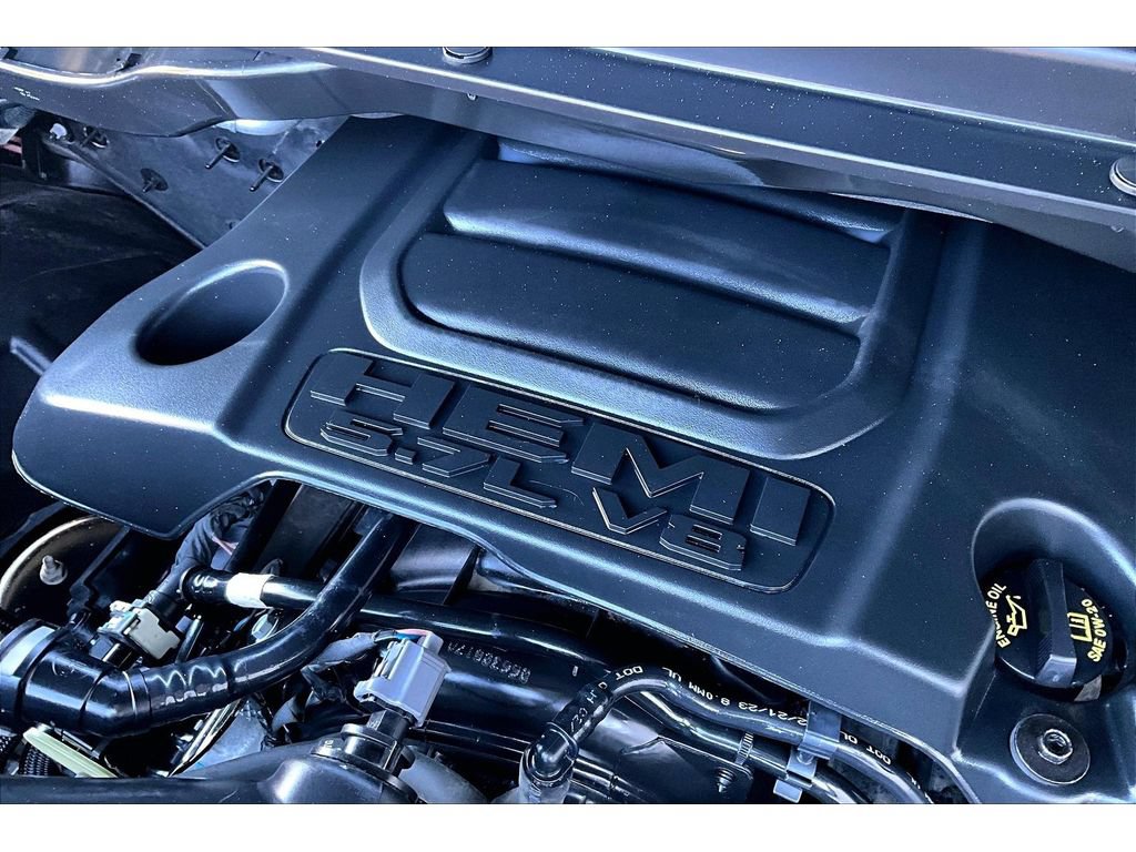 Used 2023 RAM 1500 Laramie AWD/4WD image 30