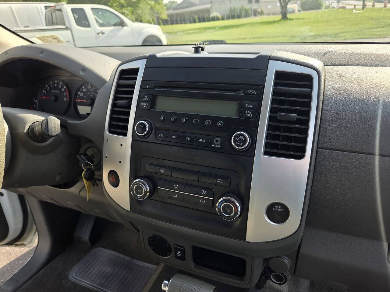 Used 2015 Nissan Frontier S RWD image 24