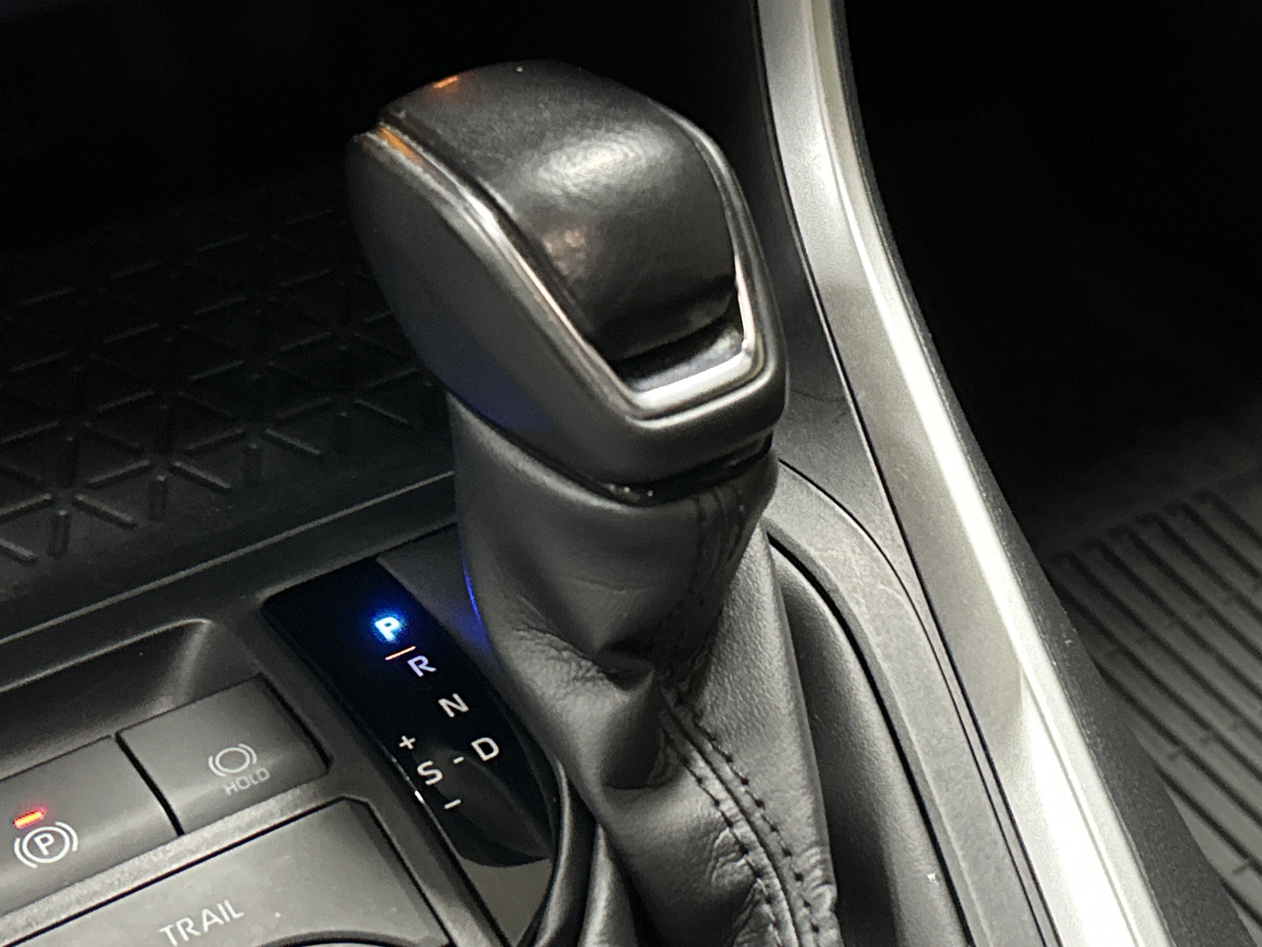 Used 2022 Toyota RAV4 SE AWD/4WD image 26