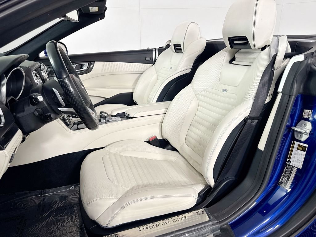 Used 2017 Mercedes-Benz SL 550 image 26