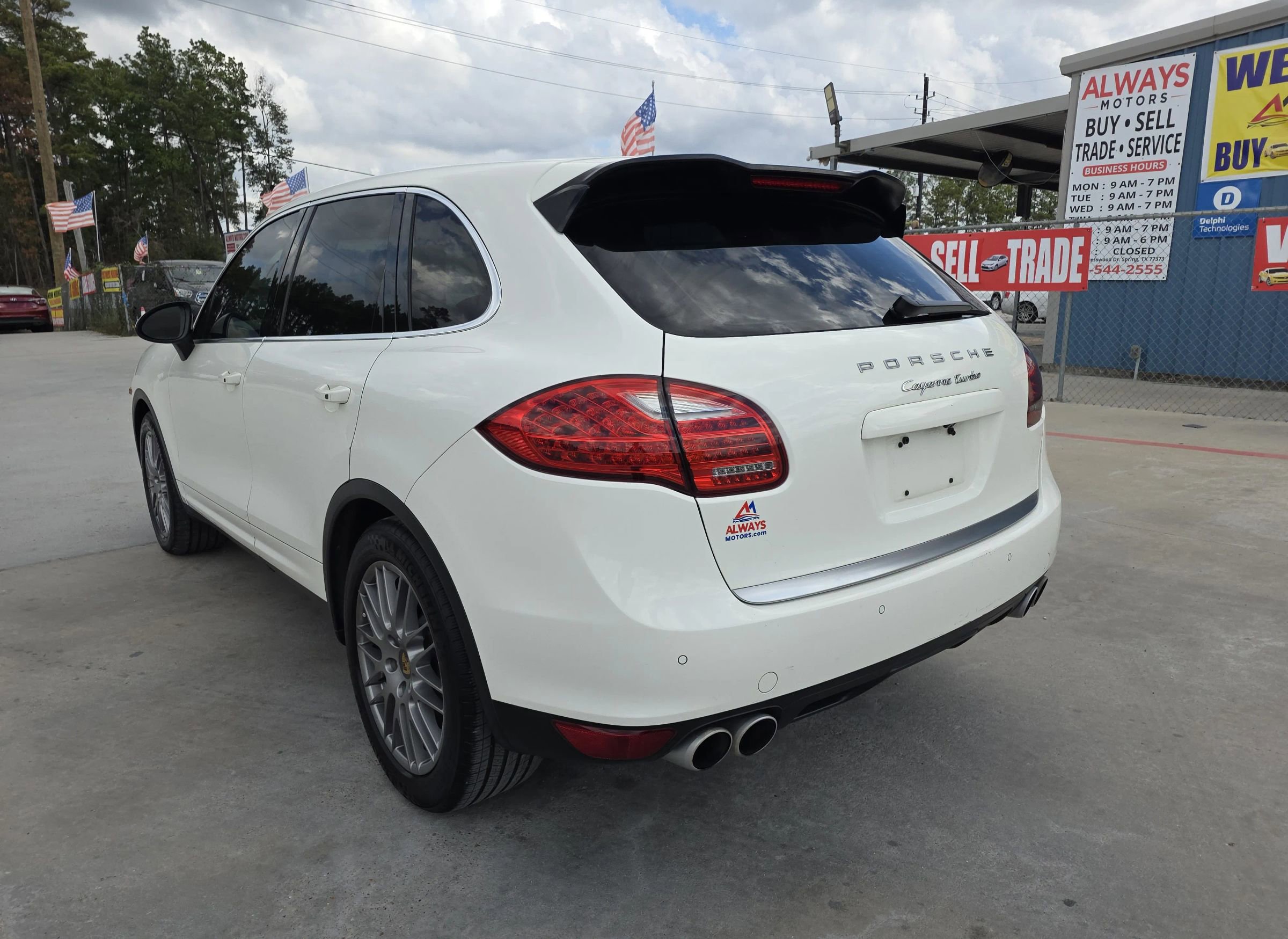 Used 2011 Porsche Cayenne Turbo AWD/4WD image 13