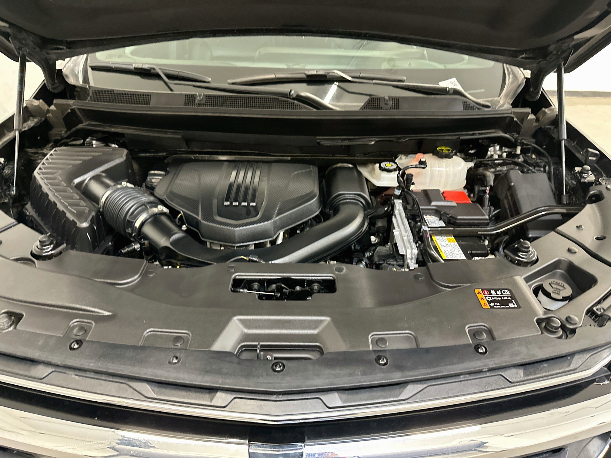 Used 2026 Chevrolet Traverse LT AWD/4WD image 36