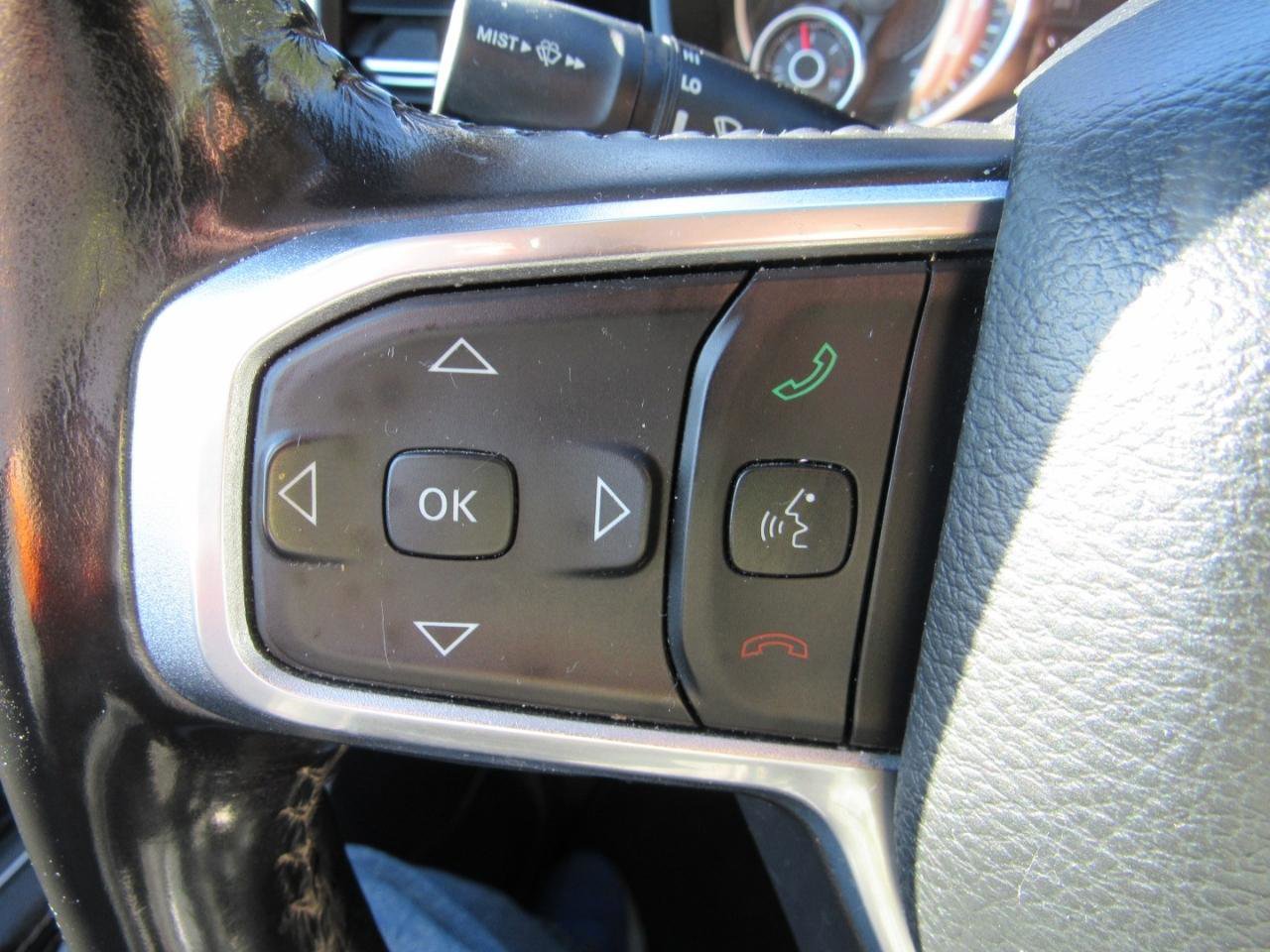 Used 2020 RAM 1500 Laramie image 25