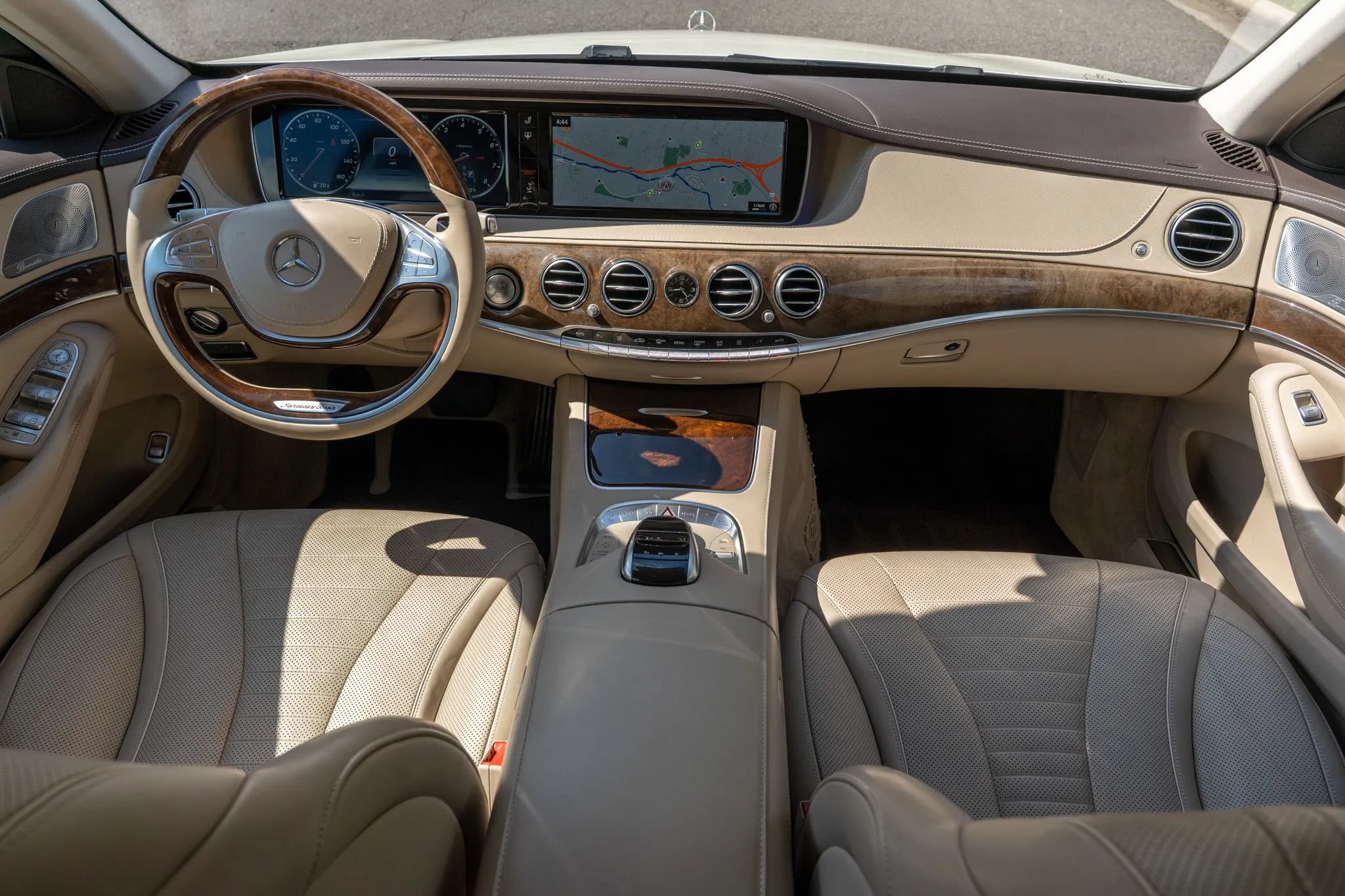 Used 2017 Mercedes-Benz S 550 4MATIC Sedan image 19