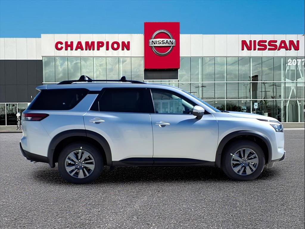 New 2025 Nissan Pathfinder SV image 8