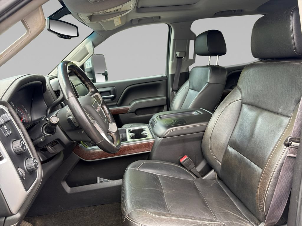 Used 2015 GMC Sierra 2500 SLT w/ Duramax Plus Package AWD/4WD image 10