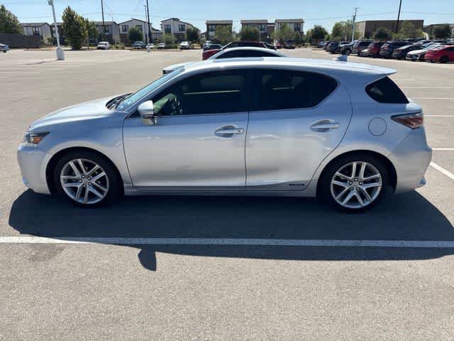 Used 2016 Lexus CT 200h w/ Seat Comfort Package FWD video 2