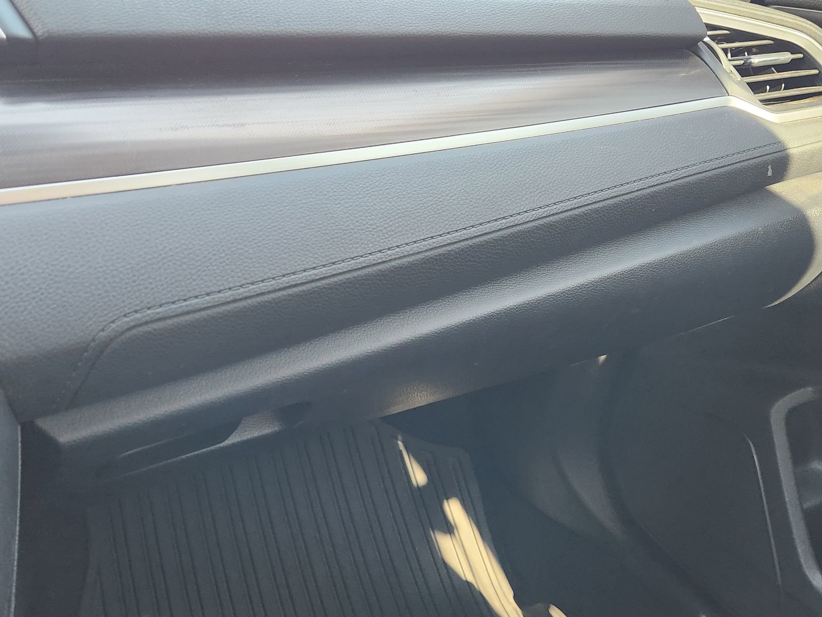 Used 2020 Honda Civic EX-L image 23