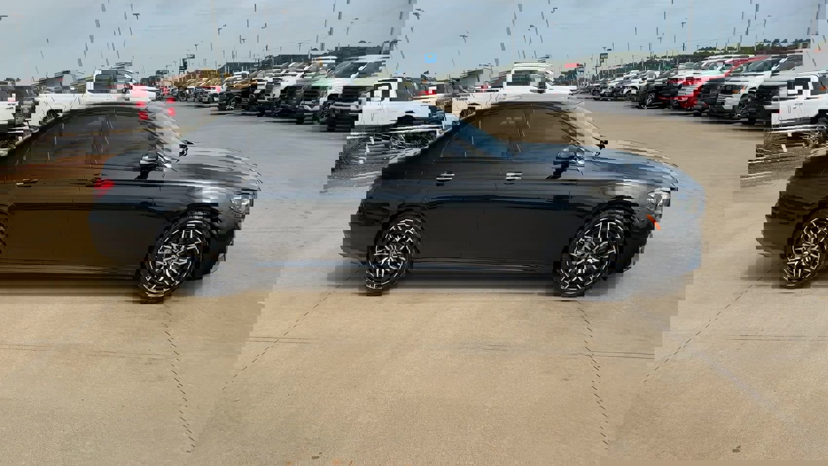 Used 2021 Mercedes-Benz E 350 4MATIC Sedan image 9