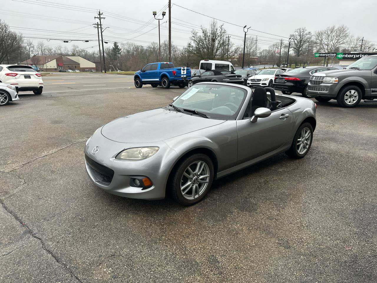 Used 2015 MAZDA MX-5 Miata Sport image 25