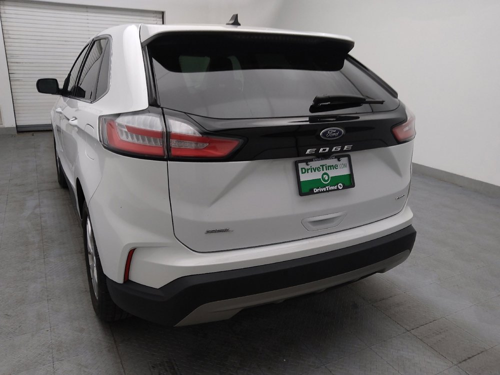 Used 2024 Ford Edge SEL image 6