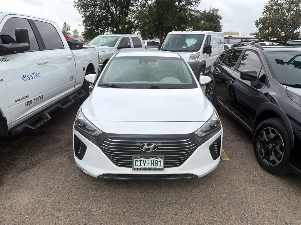 Used 2019 Hyundai Ioniq SEL FWD image 2