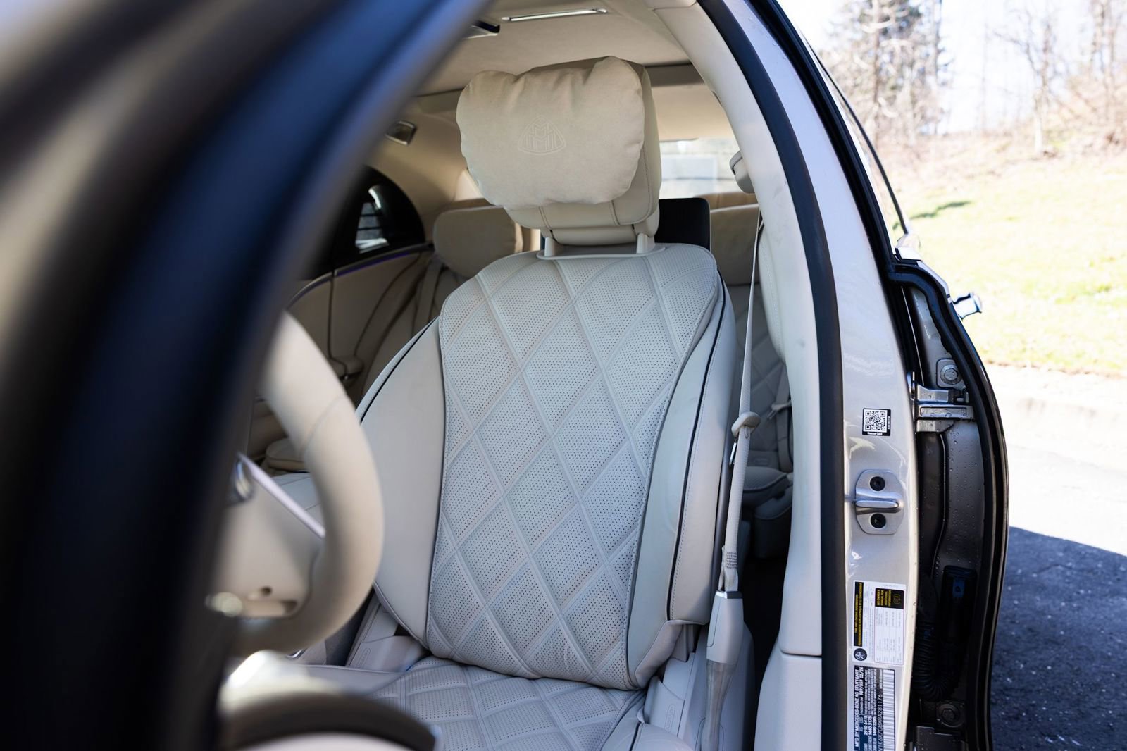 Used 2024 Mercedes-Benz Maybach S 580 4MATIC image 3