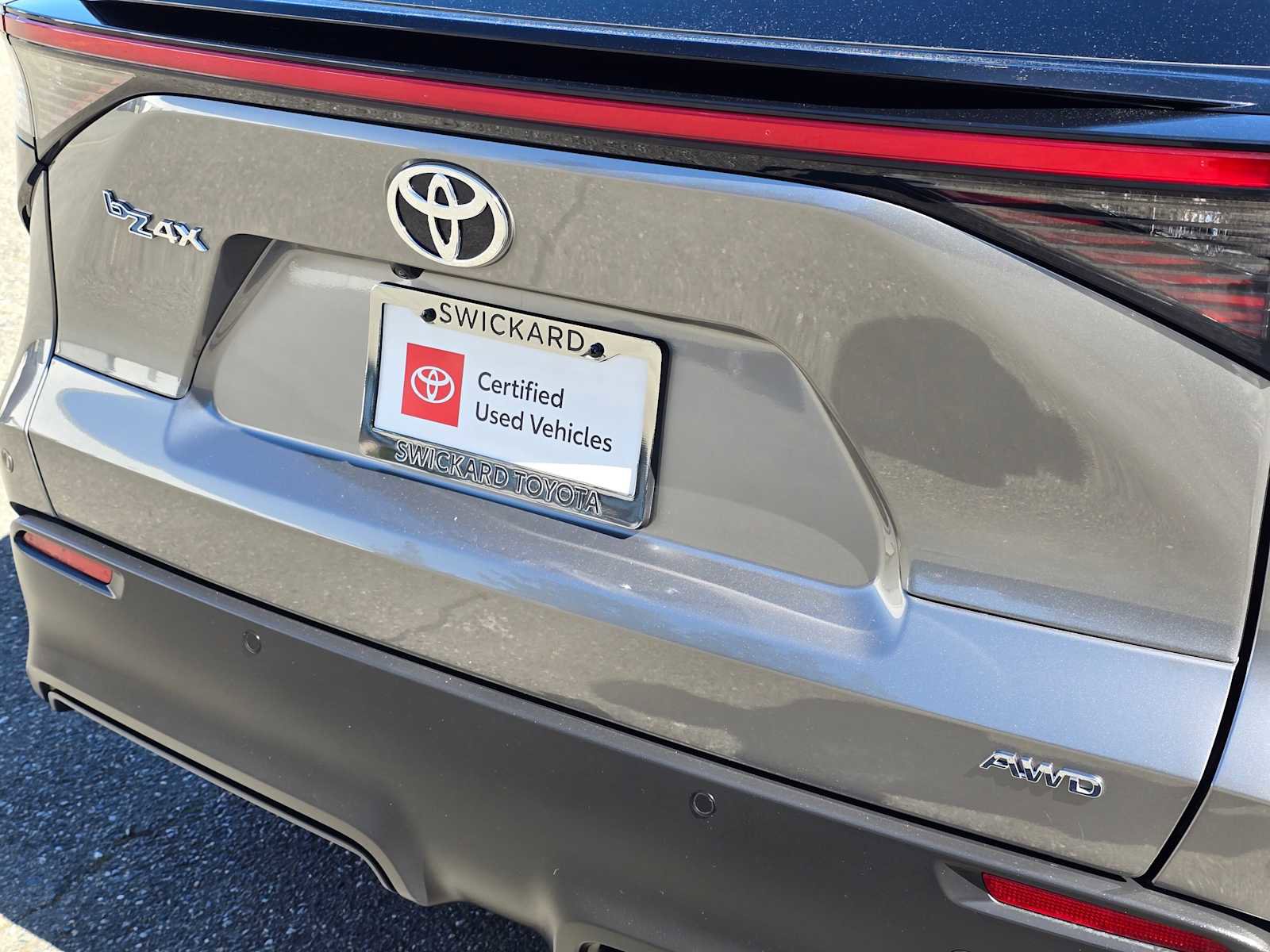 Certified 2023 Toyota bZ4X XLE w/ Weather Package AWD/4WD image 13