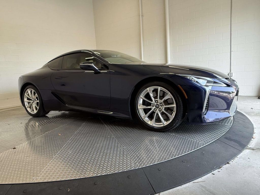 Used 2018 Lexus LC 500 Coupe w/ Touring Package RWD image 9