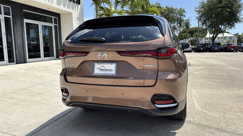 New 2025 MAZDA CX-70 Plug-In Hybrid w/ Premium Plus image 26