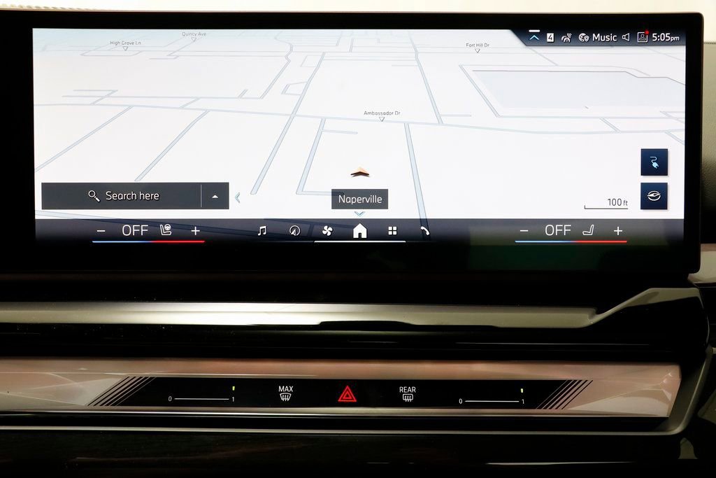 Used 2025 BMW i5 xDrive40 w/ Premium Package image 11