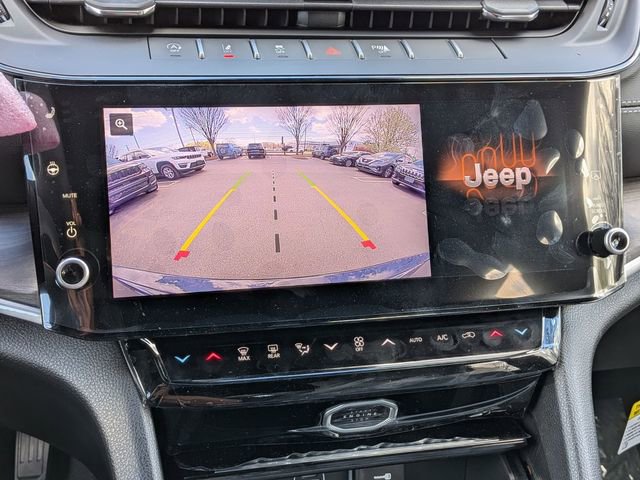 New 2026 Jeep Grand Cherokee Limited image 25