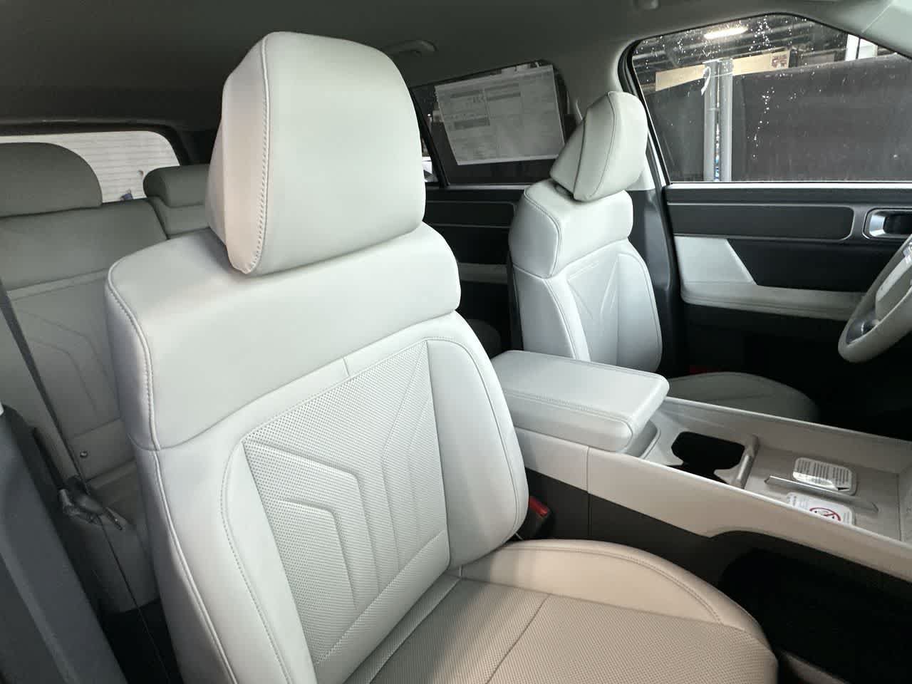New 2027 Hyundai Santa Fe SEL FWD image 27