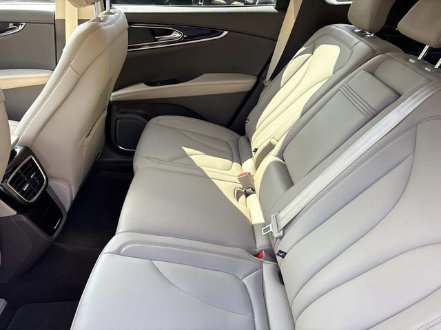 Certified 2023 Lincoln Nautilus AWD w/ Premium Package image 17
