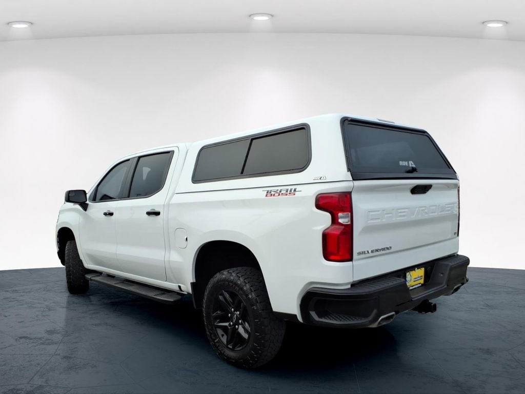 Used 2022 Chevrolet Silverado 1500 LT Trail Boss w/ Convenience Package II image 11