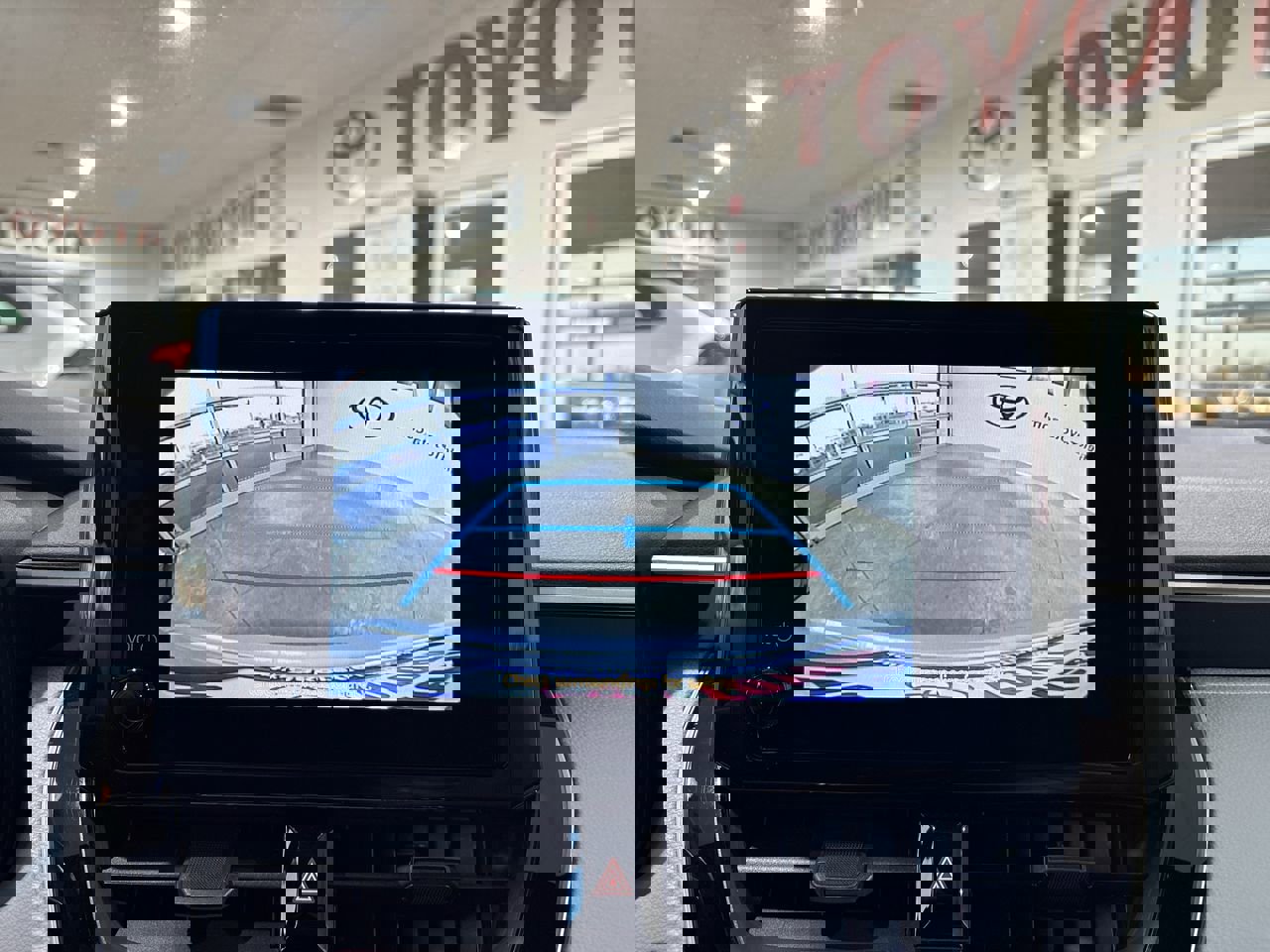 New 2026 Toyota Corolla SE image 18