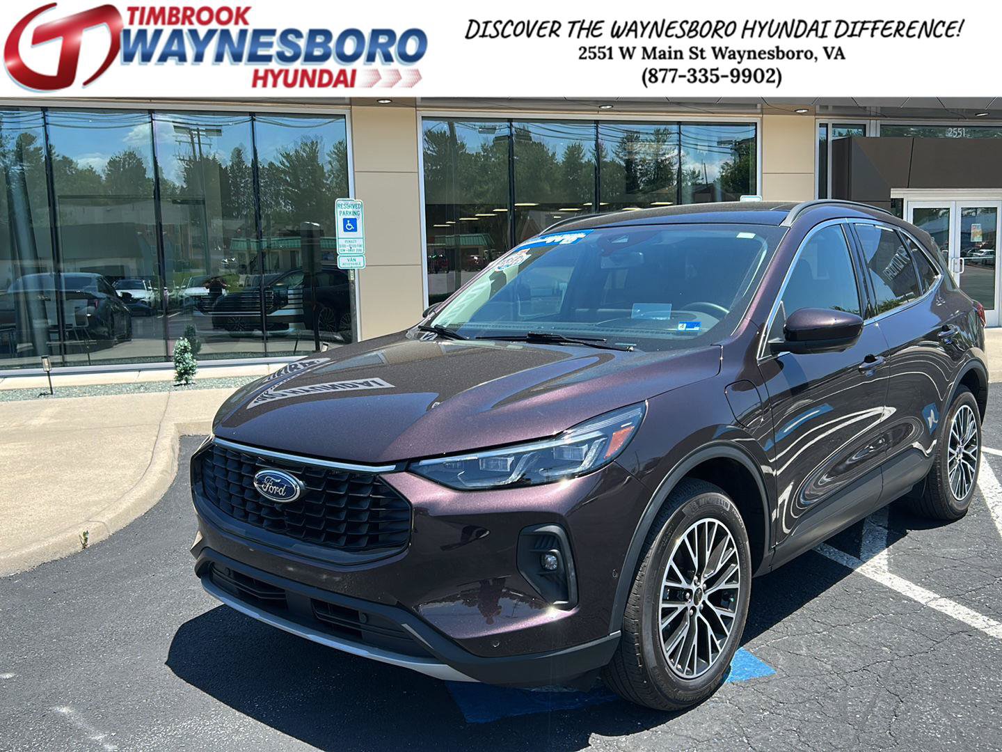 Used 2023 Ford Escape SE w/ PHEV Premium Package FWD image 1