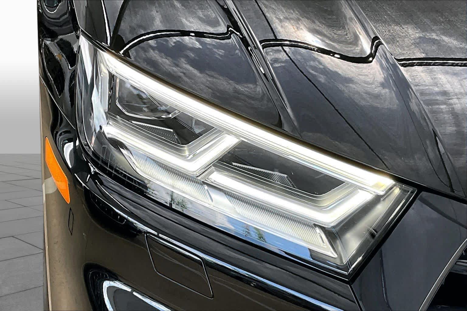 Used 2019 Audi SQ5 Prestige AWD/4WD image 28