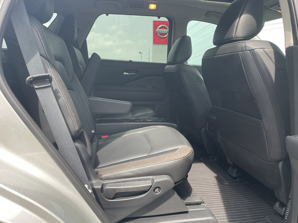 Certified 2024 Nissan Pathfinder SL w/ SL Premium Package image 26