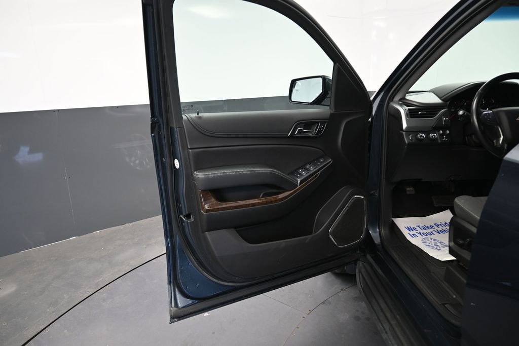 Used 2019 Chevrolet Tahoe LS w/ Max Trailering Package AWD/4WD image 24