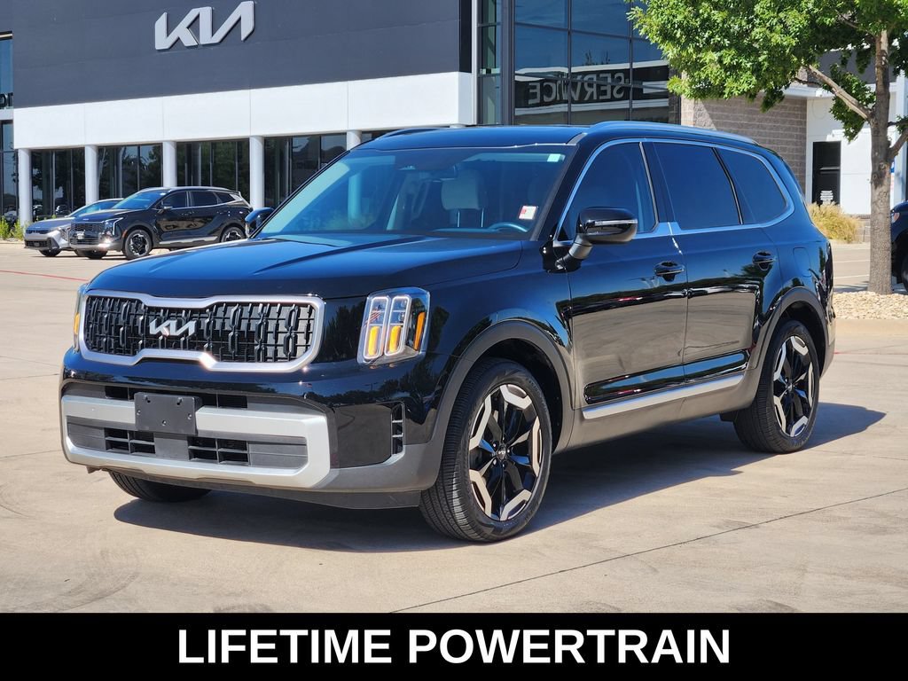 Certified 2024 Kia Telluride EX w/ EX Captain's Chair Package AWD/4WD image 2