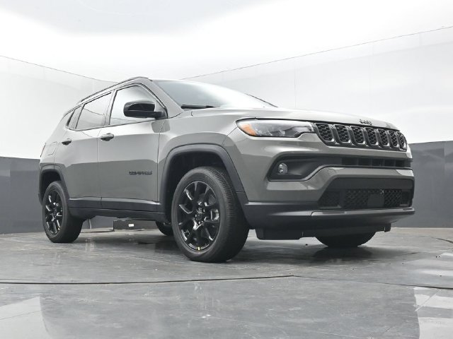 New 2027 Jeep Compass Latitude AWD/4WD image 1
