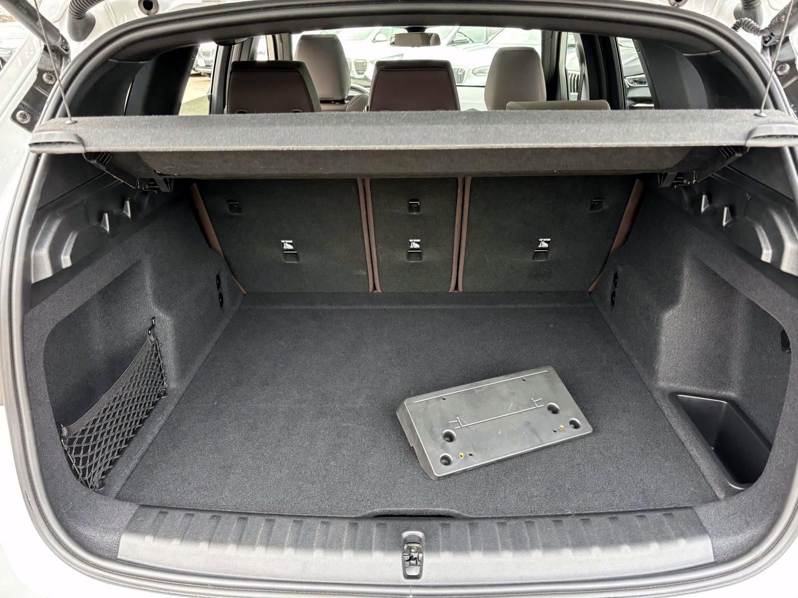 Used 2025 BMW X1 xDrive28i image 9