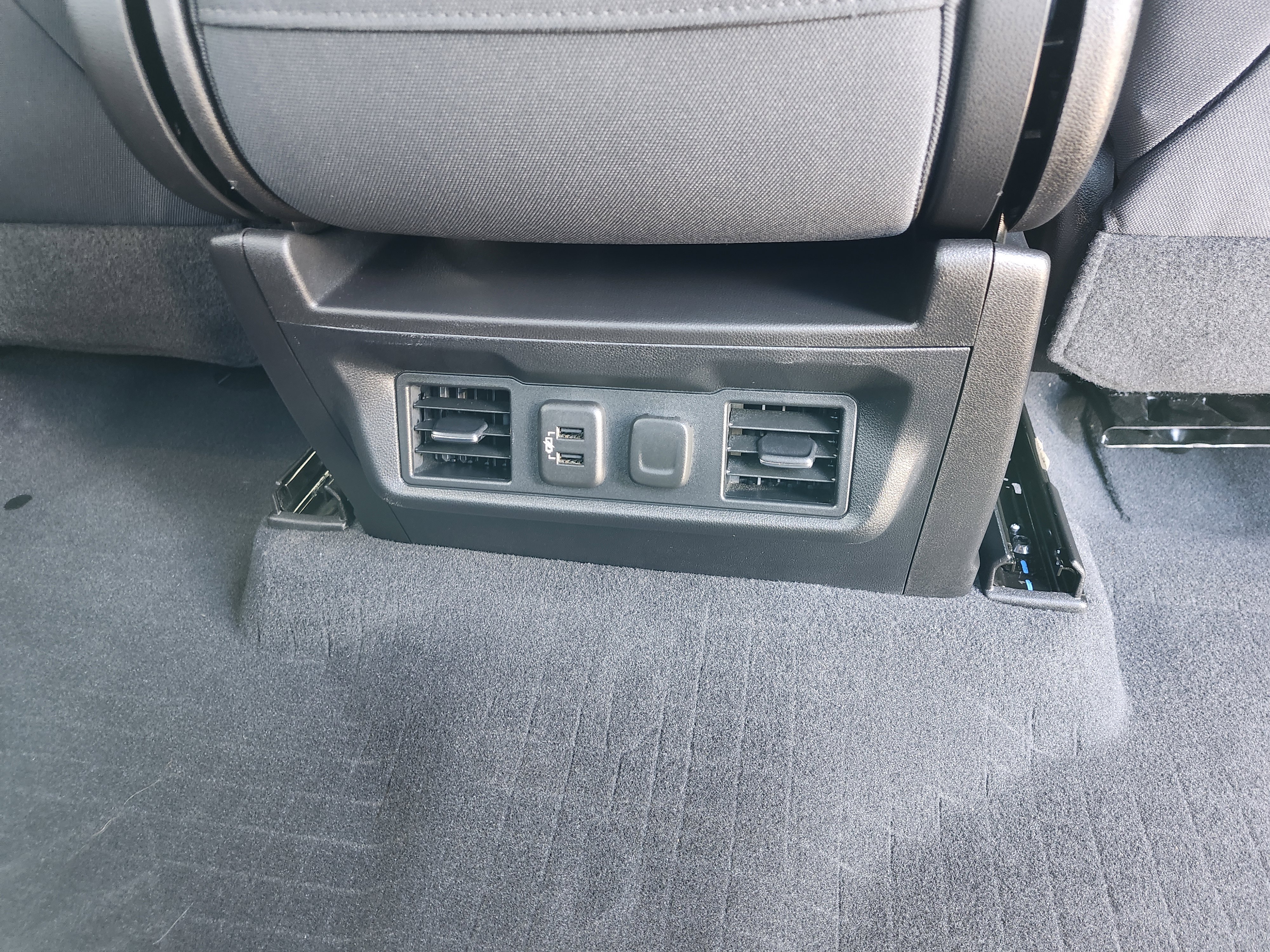 Used 2019 Chevrolet Silverado 1500 LT w/ All-Star Edition image 24