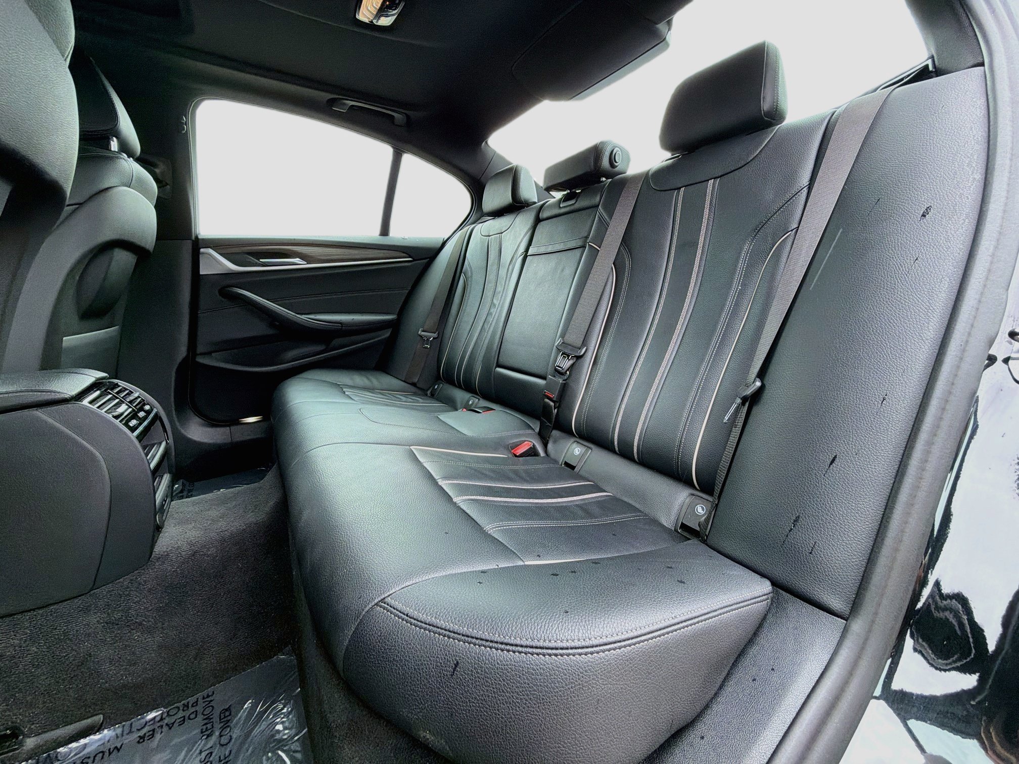 Used 2020 BMW 530i w/ Premium Package RWD image 21