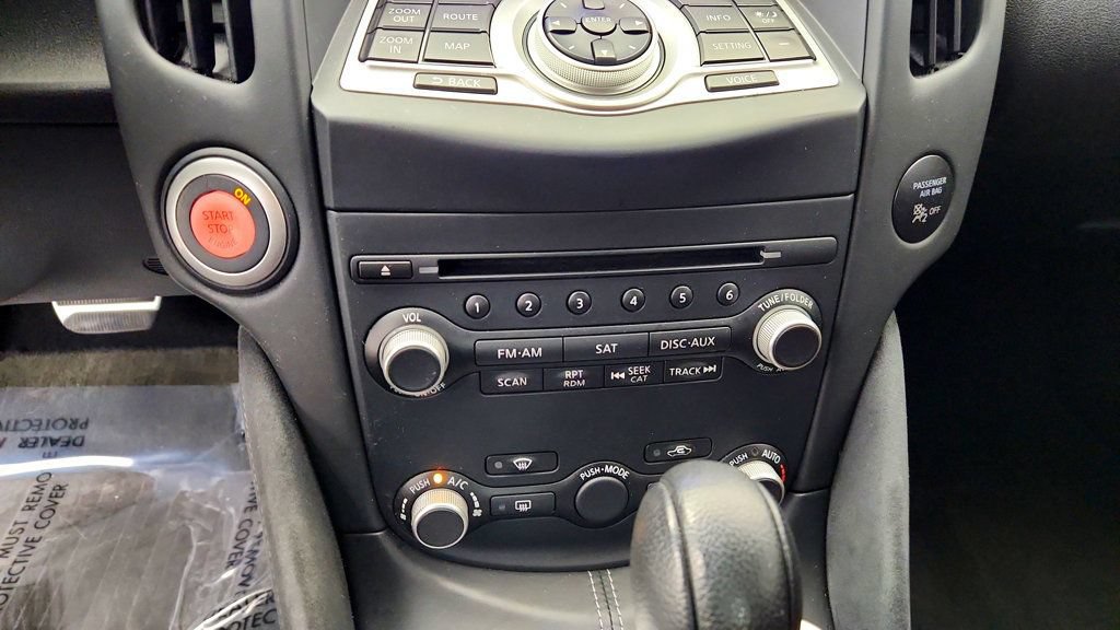 Used 2014 Nissan 370Z Touring w/ Navigation Package RWD image 19