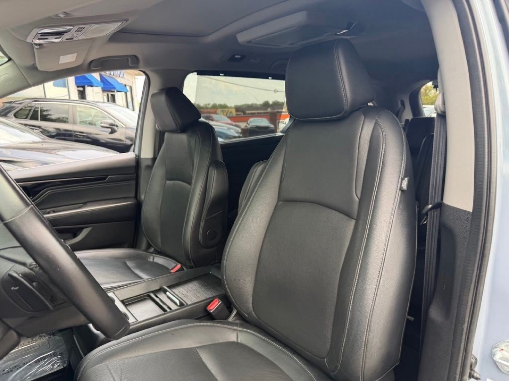 Used 2023 Honda Odyssey Touring image 22