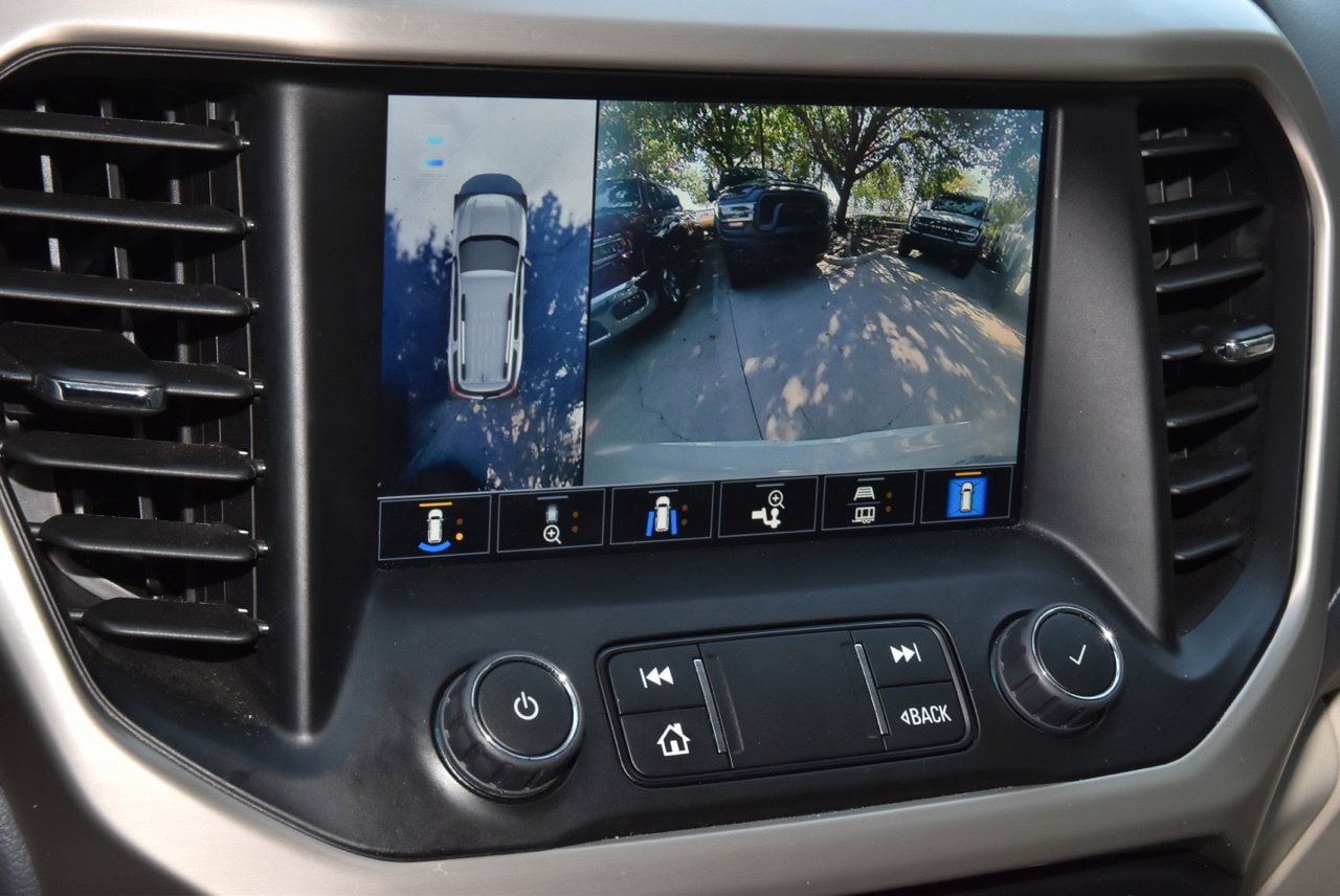 Used 2023 GMC Acadia Denali w/ Denali Ultimate Package FWD image 29