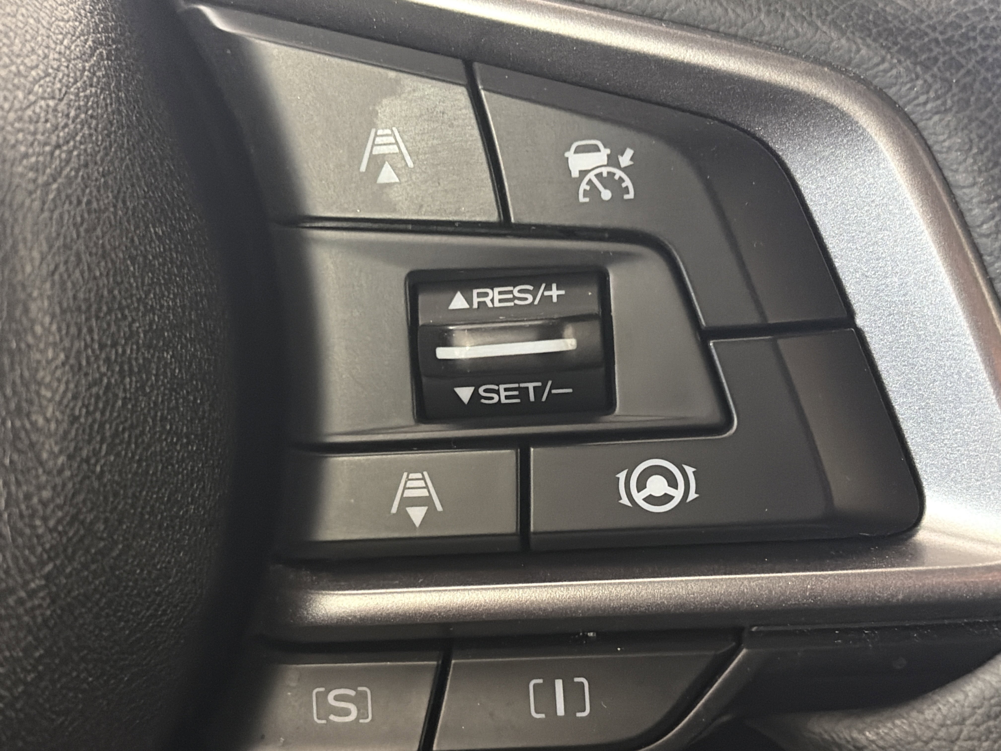 Used 2023 Subaru Forester Touring image 16