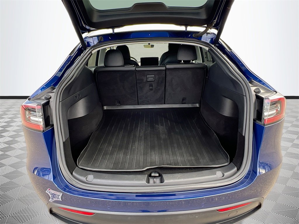 Used 2020 Tesla Model Y Long Range image 24