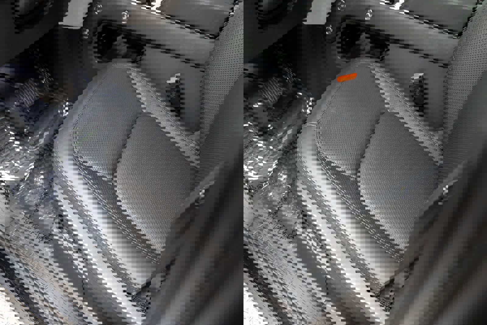 Used 2025 Land Rover Defender 110 S image 27